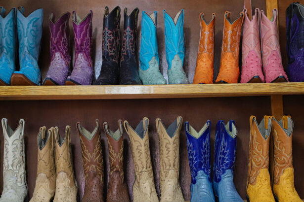 industria produselor din piele din sua lovita de tarifele trump preturile ar putea creste cu 22 in urmatorii doi ani 694e5c7b74ee4