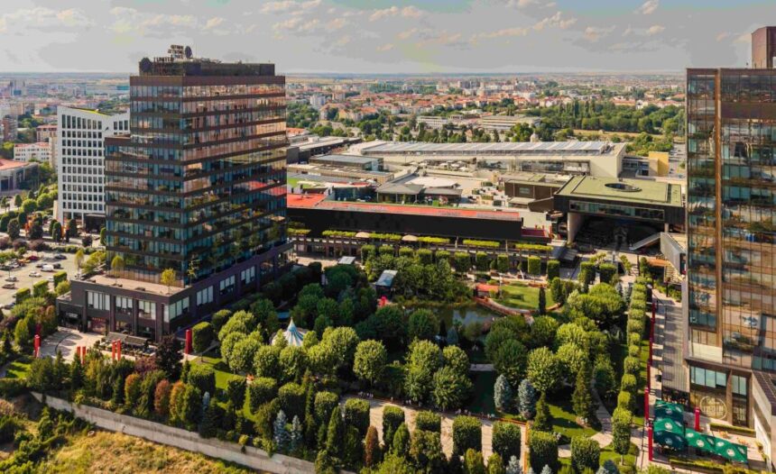 iulius a publicat raportul de sustenabilitate 2024 energie 100 verde in activele operationale si o abordare noua in regenerare urbana 69301d2591950