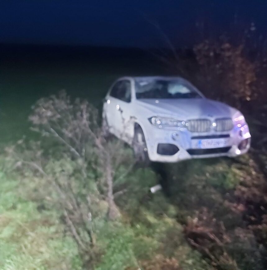 membri ai cunoscutei formatii pindu implicati intr un accident rutier 69347ac769ac1