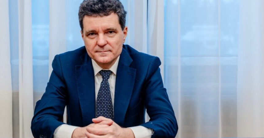 mesajul lui nicusor dan de anul nou 2026 ne ofera sansa de a reinnoi increderea de a corecta ce nu a functionat si de a construi 69554f841831a