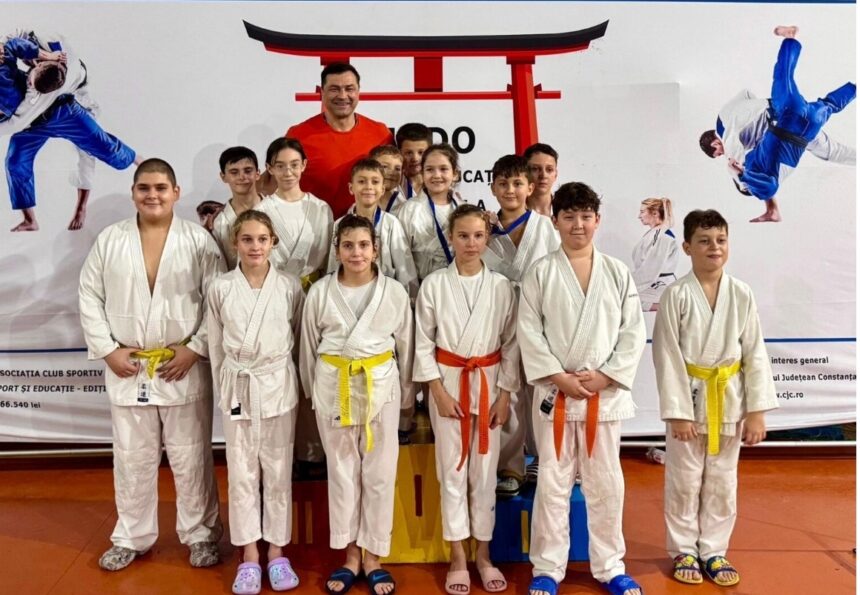 micii judoka de la cs pantheon constanta au cucerit 21 de medalii la cupa gelal feuzi 692f38f789333