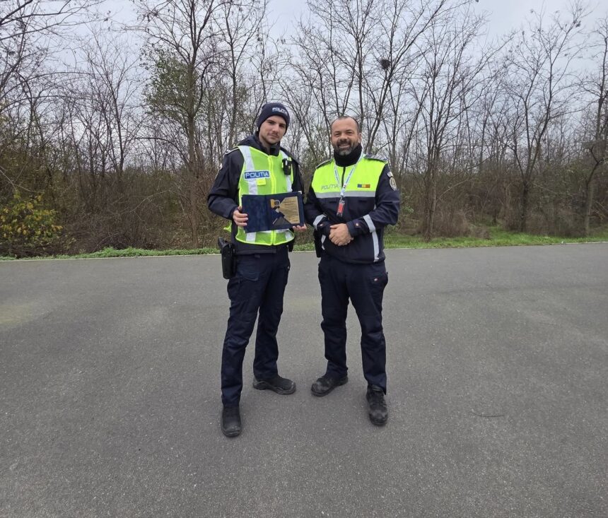 mihai ionut un politist erou din eforie premiat de sidepol constanta pentru interventia sa exemplara la un incendiu 693814210eefc