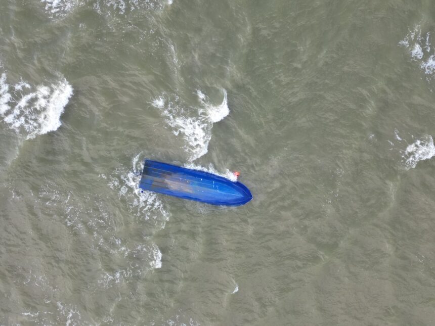 militar din judetul tulcea mentinut sub control judiciar este acuzat de producerea unui accident naval cu patru decedati 694500559e0bd