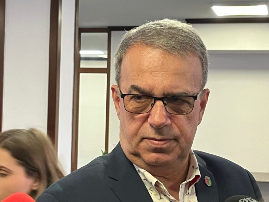 motivul pentru care vergil chitac nu a fost prezent la sedinta in care s a discutat despre compensarea taxei de 200 de lei 693027ac91f16