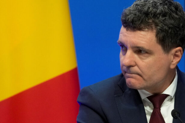 nicusor dan reactie in scandalul dintre psd si usr nu mi se pare deloc profitabil ca se ataca intre ei 6930804d39079