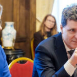 nicusor dan s a intalnit cu oameni de afaceri romani din uk e nevoie de o deschidere mai mare din partea statului roman 6942d6c866405