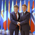 nicusor dan se intalneste cu emmanuel macron la palatul elysee 6937c8d3d502f