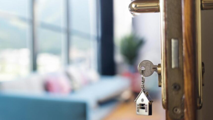 o femeie cere evacuarea fostei sotii a tatalui ei decedat din apartamentul cumparat inaintea casatoriei cu aceasta 692f7e9f002ca