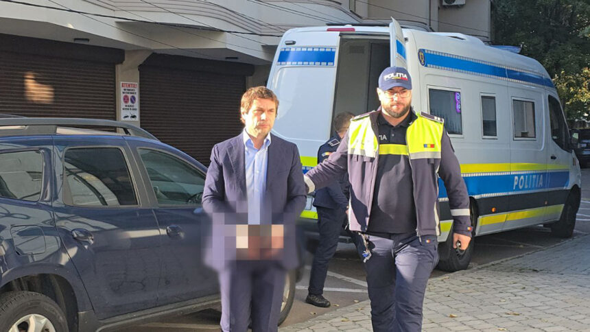 oficial de la dna cristian radu primarul din mangalia trimis in judecata procurorii au pus sechestru asupra unor bunuri ale acestuia 6943dc8984a9e