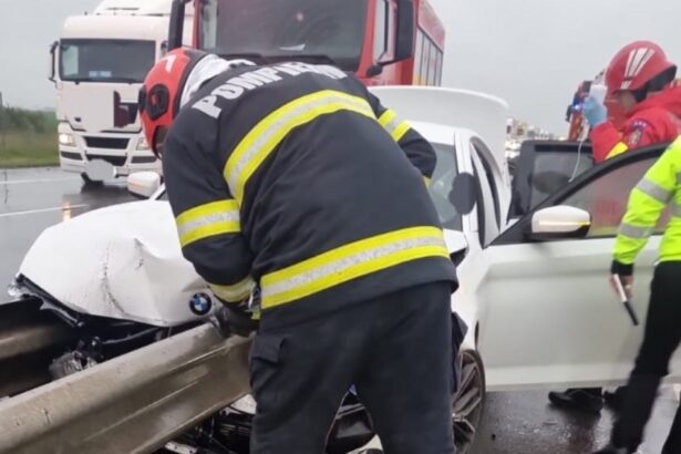 oficial de la politia romana accident pe autostrada a4 agigea ovidiu intervine smurd traficul rutier este ingreunat 694bc5a4295e4