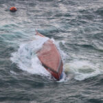 patru spanioli disparuti in urma naufragiului unui vapor turistic in indonezia 694ffb3f8a4d0