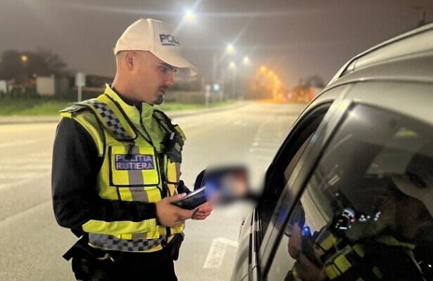 peste 400 de sanctiuni aplicate de politistii ipj constanta pentru viteza au fost retinute 18 permise de conducere 6940009280698