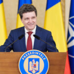 presedintele nicusor dan romania este o tara corupta totusi suntem mai putin corupti decat acum 20 de ani 692dcafae12bf