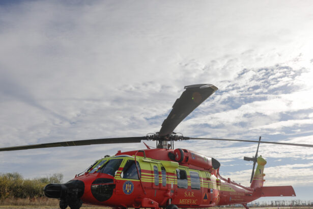 primul elicopter black hawk achizitionat prin programul resceu a fost livrat inspectoratului general de aviatie 69451e6027b36