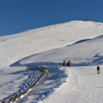 probleme pe partiile din sinaia instalatiile pe cablu au fost partial oprite din cauza vantului puternic 694e7f947dc02