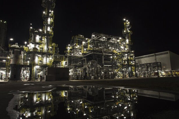 rafinaria petrobrazi a fost conectata la sistemul propriu de alimentare cu apa al apa nova ploiesti 6930423b66ac4