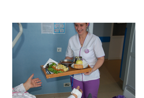 sc arimex comexim 2000 srl pregateste meniu special de craciun pentru pacientii internati in spitalele din constanta copiii vor fi vizitati de mos craciun si ajutoarele sale 694be1b0d4d30