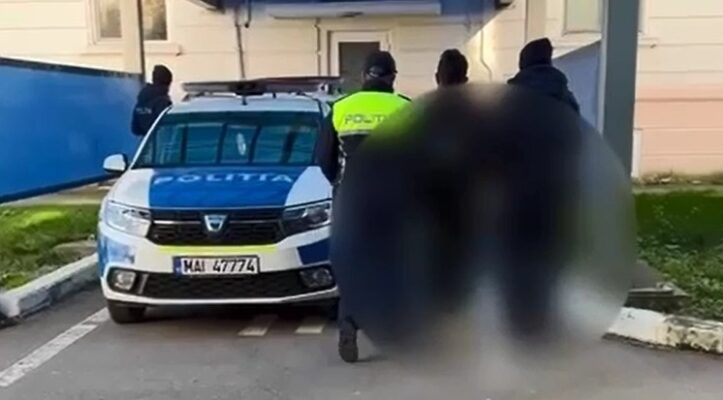 scandal in cochirleni judetul constanta un tanar a ajuns la spital iar alti 3 in arestul politiei 6954f1ee02bc7