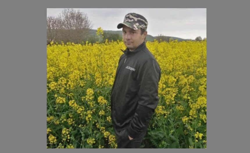 tanar angajat din portul constanta disparut de 10 luni mama sa il cauta cu disperare sunt singura am mai multe afectiuni de sanatate nu imi permit sa merg eu sa l caut 694e3057ae272