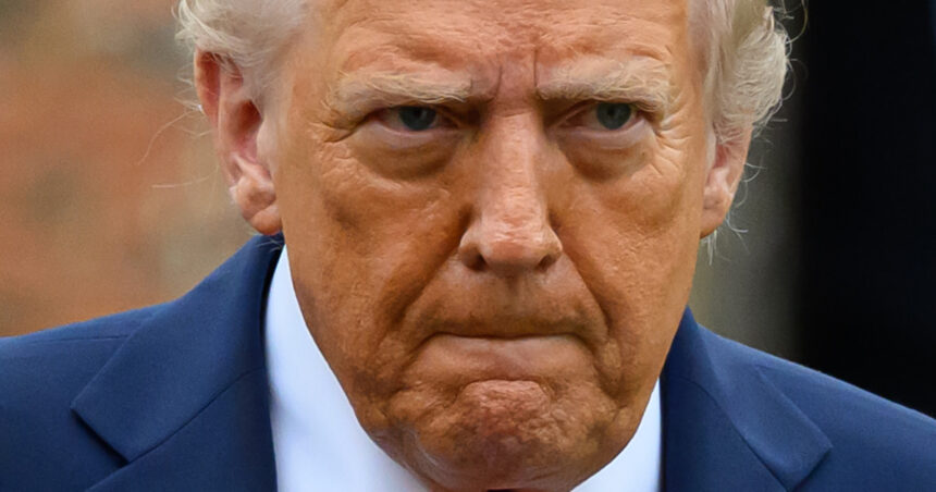 trump cere departamentului de justitie sa dezvaluie numele democratilor din dosarele epstein faceti i de rusine 694fe9aa95d2e