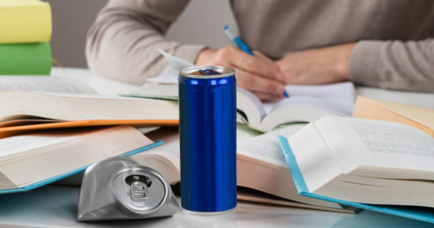 un barbat care consuma zilnic cate opt bauturi energizante a ajuns la spital cu o forma rara de atac cerebral avertismentul medicilor 693ab58b5d6ac