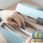 un comisar sef de la investigarea criminalitatii economice retinut de dna flagrant in parcarea unui fast food 69331f01bd5c5