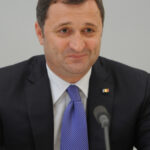 un fost premier din republica moldova a fost condamnat de o instanta franceza la doi ani de inchisoare reactia lui vlad filat 69494ed568326