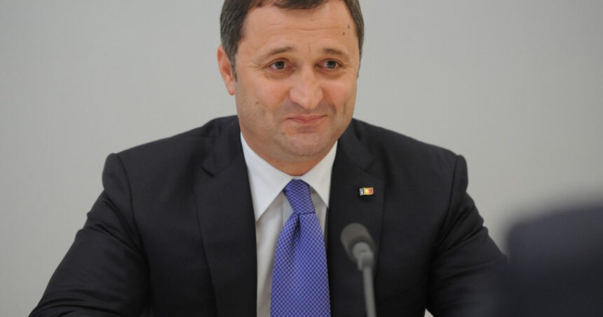 un fost premier din republica moldova a fost condamnat de o instanta franceza la doi ani de inchisoare reactia lui vlad filat 69494ed568326