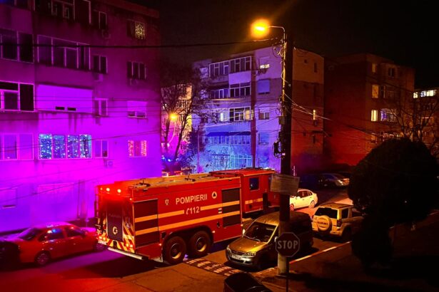 update zeci de persoane s au autoevacuat incendiu la un apartament din navodari 694efbfb5fe45