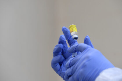 vaccinurile cu arnm impotriva covid 19 nu cresc riscul de mortalitate pe termen lung arata un studiu amplu realizat in franta 6932782b2a315