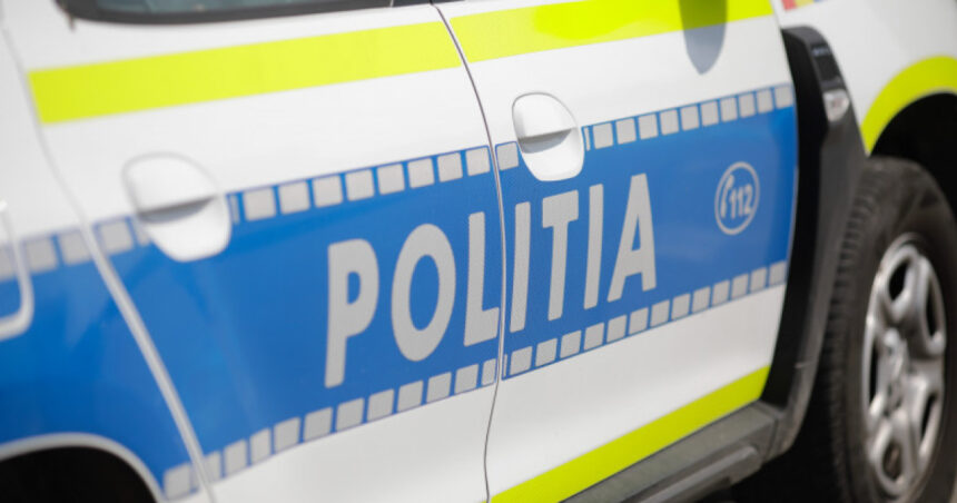 video accident grav in satu mare un barbat a intrat cu masina intr o locuinta in dimineata zilei de craciun 694d27099b343