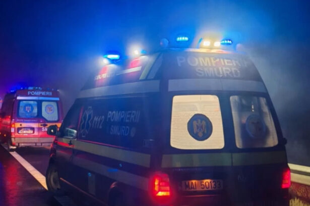 video accident pe a1 in judetul sibiu patru raniti printre care doi copii dupa ciocnirea a doua microbuze 694a413ab6828