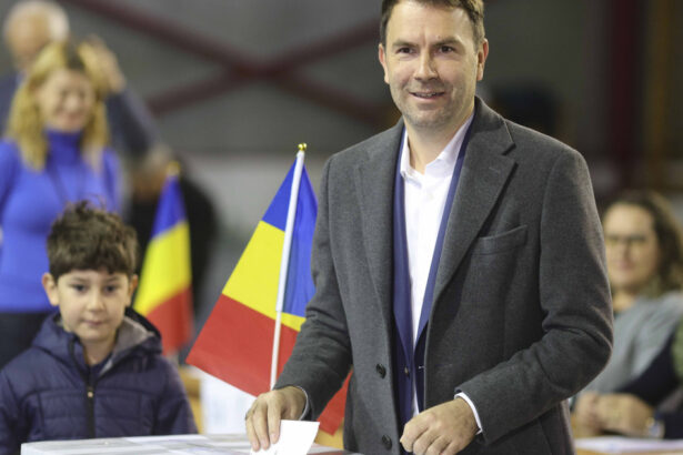 video alegeri bucuresti 2025 candidatul usr catalin drula am votat cu incredere si optimism pentru orasul nostru 693542134bc49