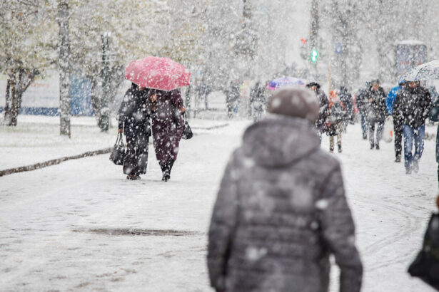 video capitala si sudul tarii sub ninsori de craciun vant puternic si temperaturi negative avertizeaza meteorologii 694bb99cb8058