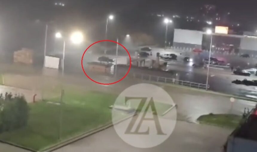 video drifturi ilegale in parcarea de la carrefour constanta soferii teribilisti isi ambaleaza motoarele spre groaza locatarilor din zona 69348caa39760