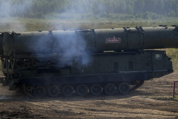 video momentul in care dronele ucrainene distrug un lansator s 300v si alte sisteme importante in crimeea ocupata 694ec25ab2875