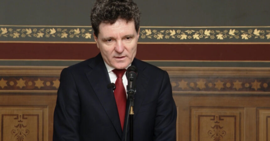 video nicusor dan nu sunt adeptul unei cedari a sistemului judecatoresc catre politic sistemul de justitie sa se autoguverneze 69417abcad5d1