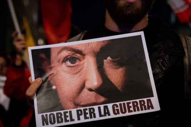 video opozanta maria corina machado reapare la oslo dupa un an de clandestinitate sustinatorii au intampinat o cu scandari de libertad 693a72c2b1def