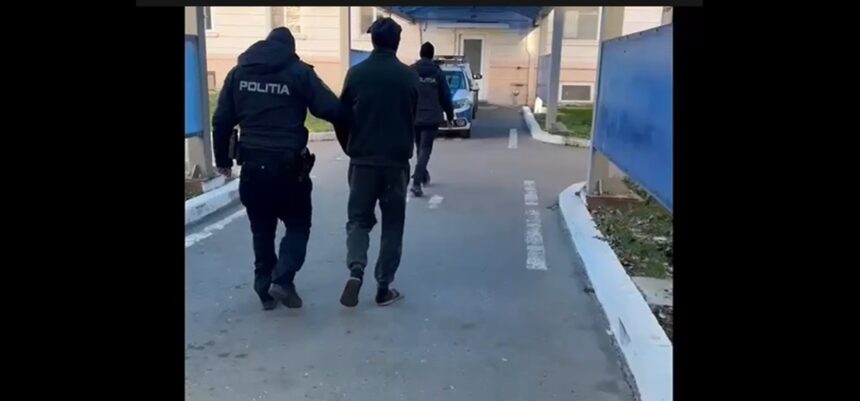 video politistii din medgidia au retinut un minor si doi tineri de 21 de ani dupa un scandal monstru in cochirleni 6953ae8de2e79