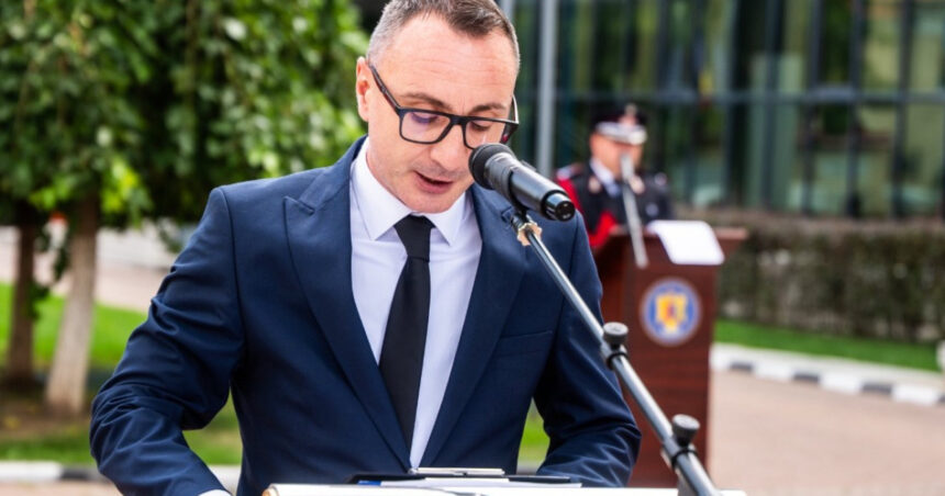 video prefectul si subprefectul de olt au fost retinuti sunt suspectati ca au falsificat documente dupa ce au tras ilegal cu arma surse 694b0d22d011d