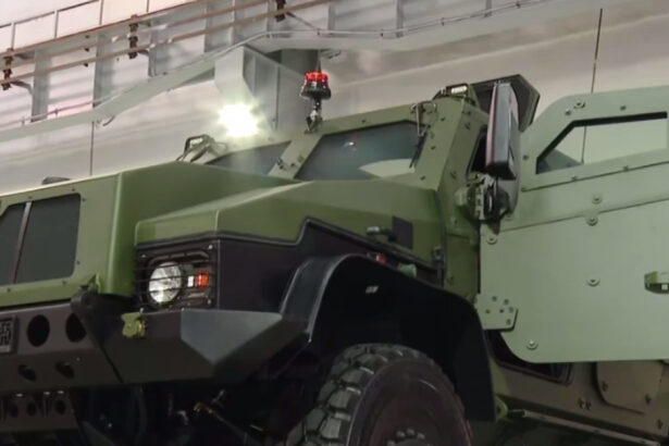 video premiera pentru romania vehicul blindat 44 la standarde nato conceput si fabricat la moreni legea nu permite mapn sa il cumpere 6939aa5aea173