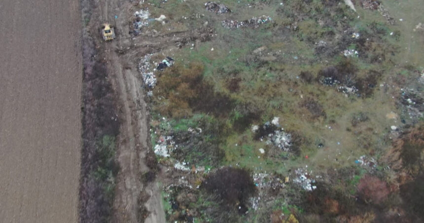 video primarie din bihor prinsa in premiera de drona garzii de mediu cum ingropa ilegal deseuri a fost amendata cu 70 000 de lei 693d5f9162cf6