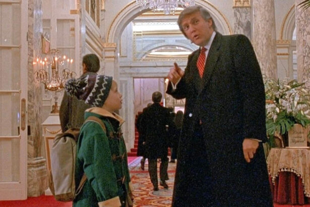 video suma exorbitanta pe care kevin mccallister din singur acasa 2 ar plati o astazi la plaza hotelul lui donald trump 694257ca0073c