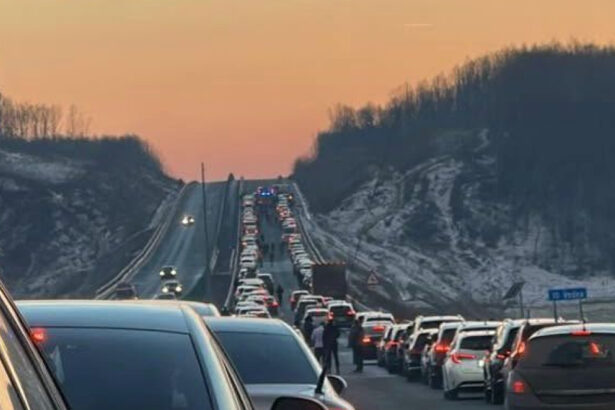 video titi aur despre carambolul de pe dex pitesti craiova efectul de turma regula pentru mentine distanta ok fata de masina din fata 694fb16b30afa