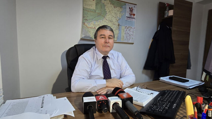 video un politist ar fi batut un barbat din cernavoda pana i a rupt doua coaste ce spune procurorul zafer sadik despre acest caz 693a8600bb79e