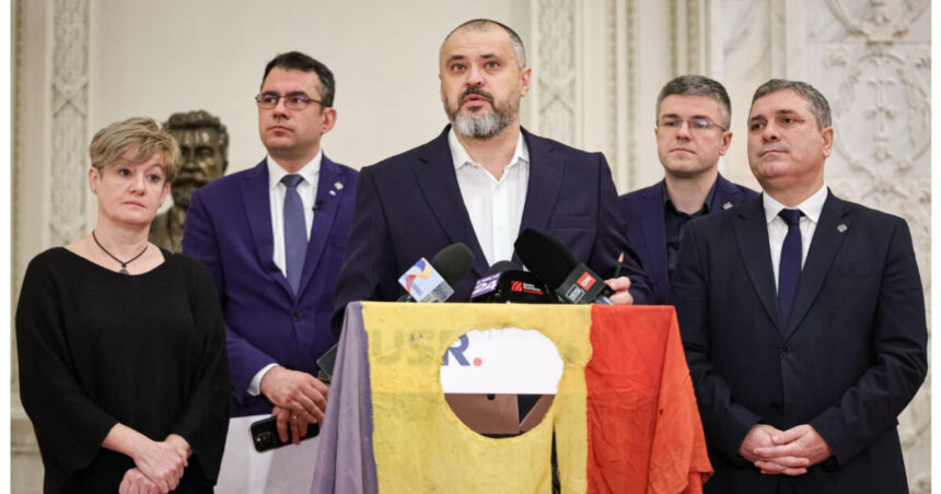 video usr propune interzicerea organizatiilor si simbolurilor comuniste pedepse cu inchisoarea pentru propaganda comunista 69493d4a37844