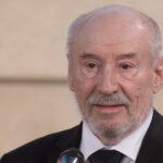 video victor rebengiuc primeste premiul romania europeana 2025 nicusor dan nu s a lasat dus de succes si a continuat sa munceasca 6931707c60c4b