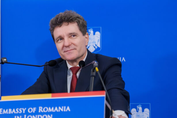 video vizita lui nicusor dan in marea britanie oportunitate pentru a atrage investitii chiar din partea diasporei romanesti 6942907ad4e18