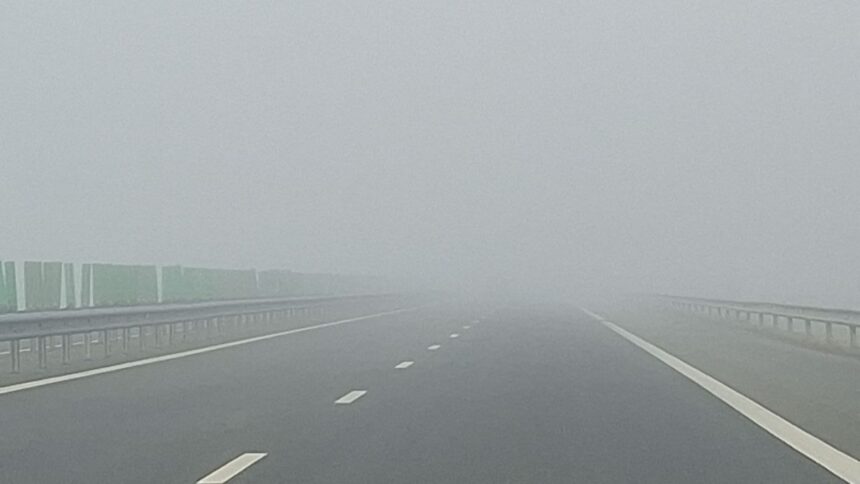 atentie soferi cod galben de ceata in judetul constanta iata cum se circula pe autostrada 695dfecc02c78