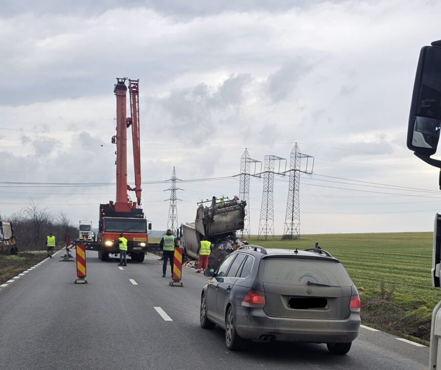atentie soferi traficul este blocat intre poarta alba si culmea ce se intampla 697b693ce77a9
